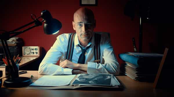 the-shapeshifting-detective-build-8244396-viet-hoa